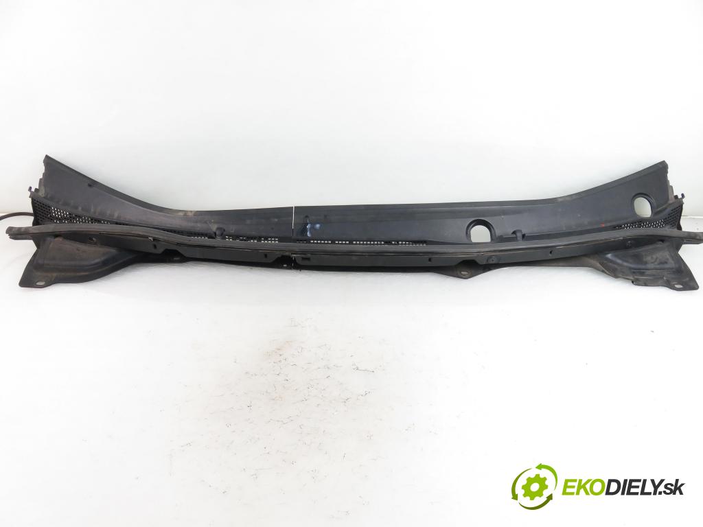 MAZDA CX-7 (ER) SUV 2007 2261,00 Podszybia 2261,00 Torpédo, plast pod čelné okno EH10507S1LH (Torpéda)
