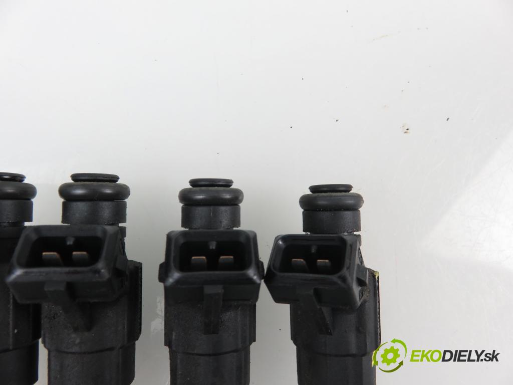 VW GOLF III (1H1) HB 1997 1390,00 Wtryskiwacze 1390,00 vstřikovací ventily 0280155731