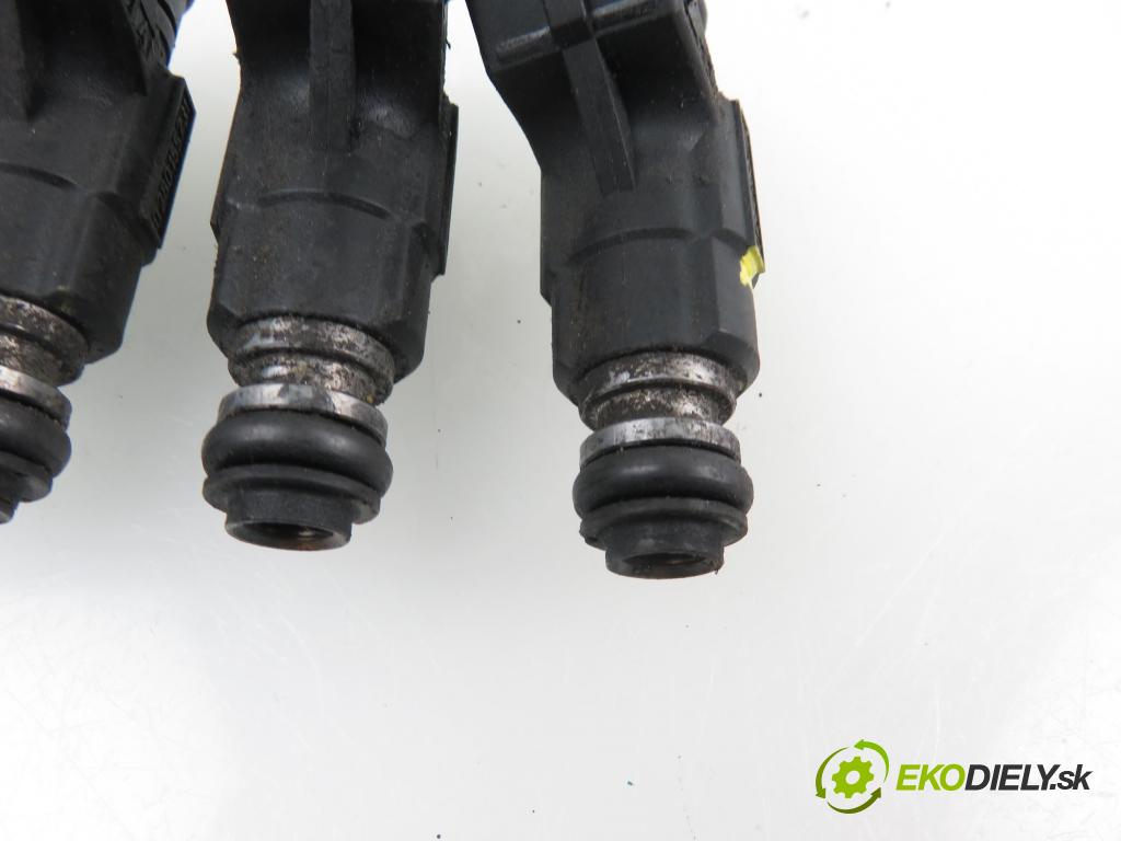 VW GOLF III (1H1) HB 1997 1390,00 Wtryskiwacze 1390,00 vstřikovací ventily 0280155731