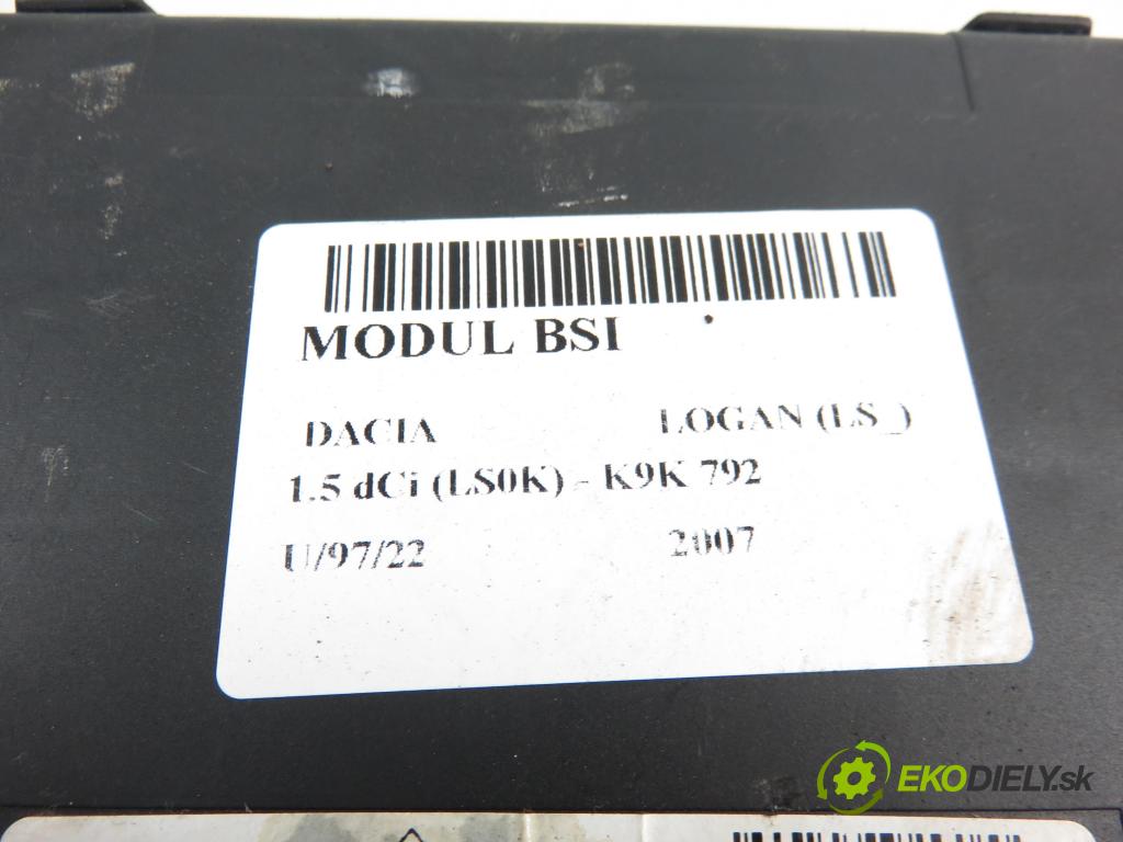 DACIA LOGAN (LS_) SEDAN 2007 1461,00 Skrzynki bezpieczników 1461,00 MODUL BSI 8200296328B