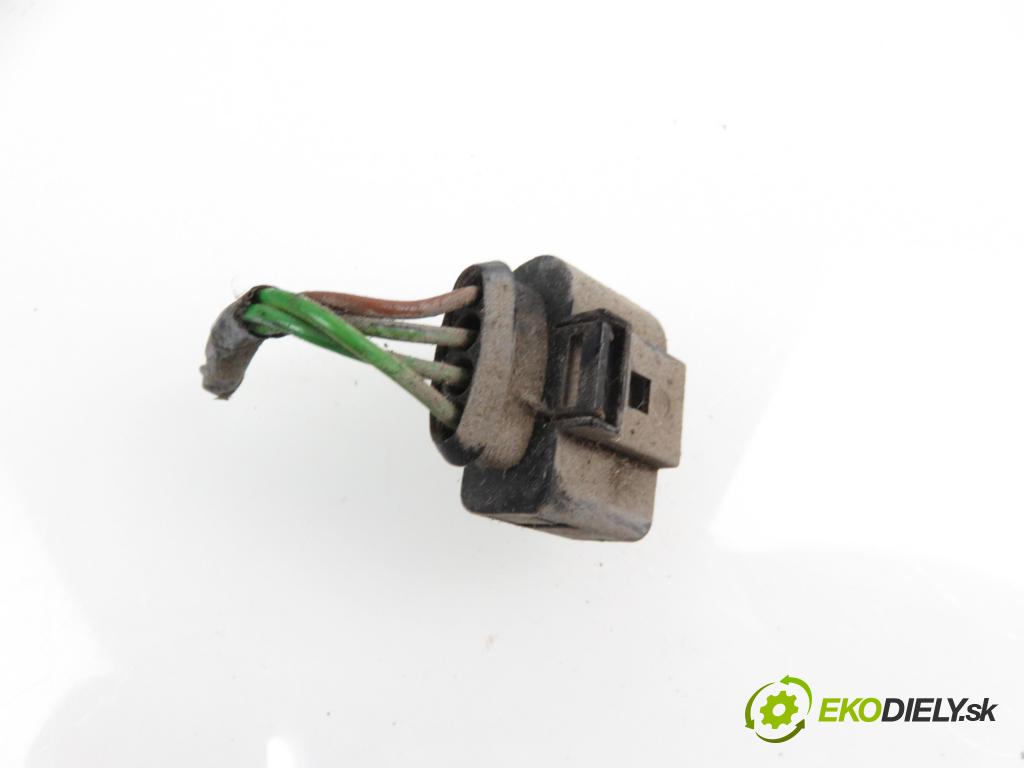 AUDI A3 (8L1) HB 2002 1595,00 Mechanizmy wycieraczek 1595,00 Mechanizmus stieračov predný 1J0955325A;0390241531;1J1955113C (Motorčeky stieračov predné)