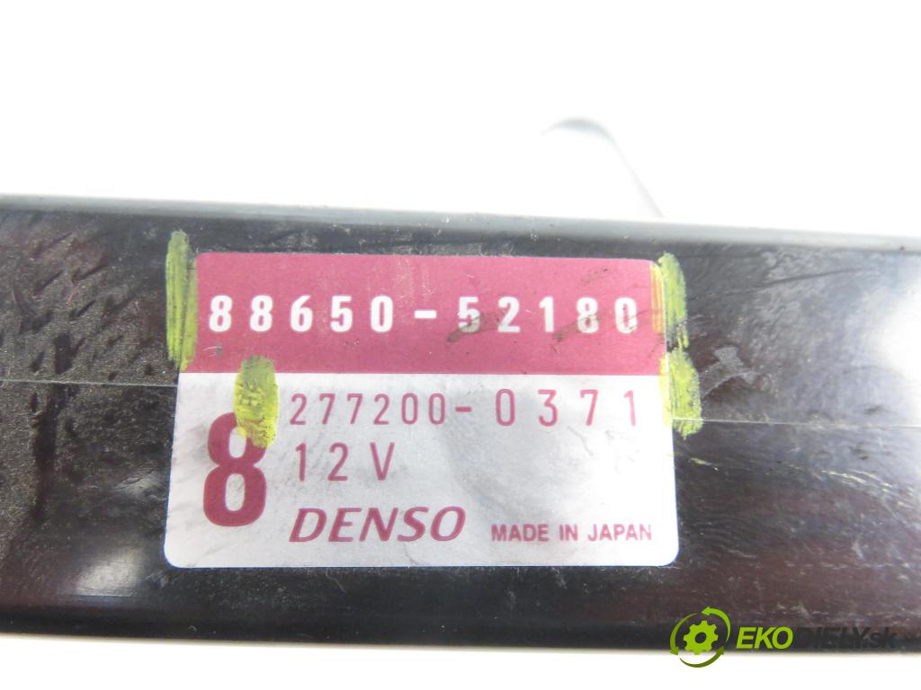 TOYOTA YARIS (_P1_) HB 2003 1364,00 Moduły komfortu 1364,00 MODUL komfortu 8865052180