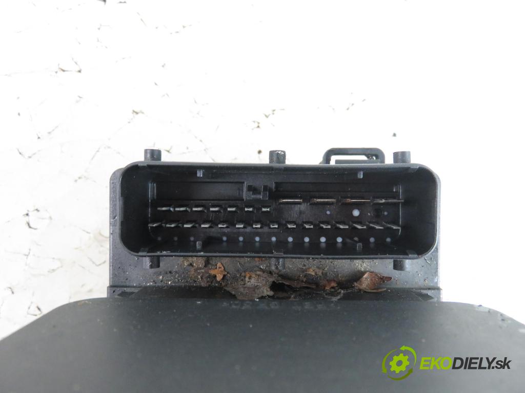 CITROEN XSARA Break (N2) KOMBI 1999 1997,00 Sterowniki ABS 1997,00 pumpa ABS 0273004413 (Pumpy brzdové)