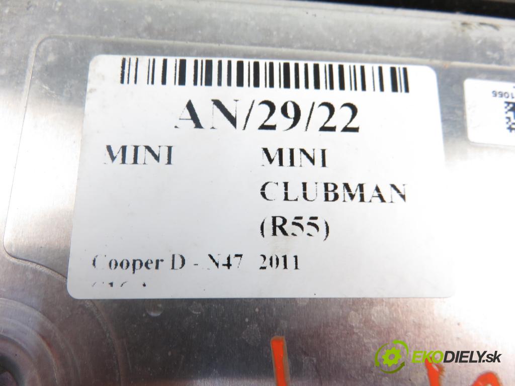 MINI MINI CLUBMAN (R55) KOMBI 2011 1598,00 Sterowniki silnika 1598,00 Riadiaca jednotka Motor 851673901;0281018288
