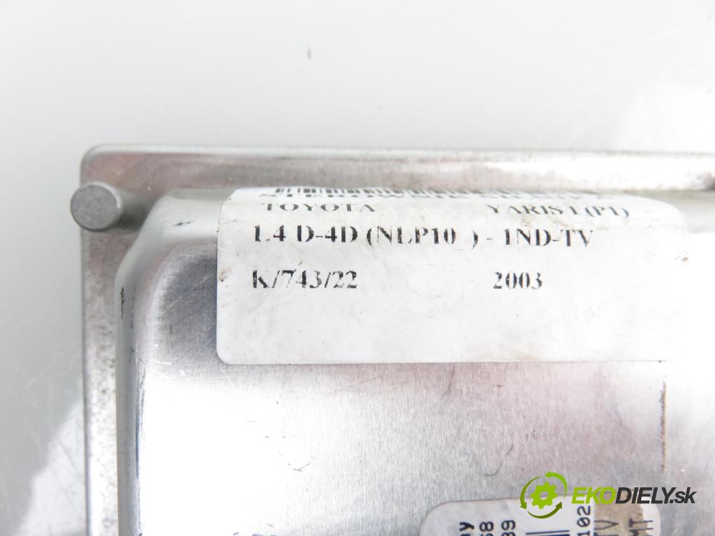 TOYOTA YARIS (_P1_) HB 2003 1364,00 Sterowniki silnika 1364,00 Riadiaca jednotka Motor 0281011126;8966152890