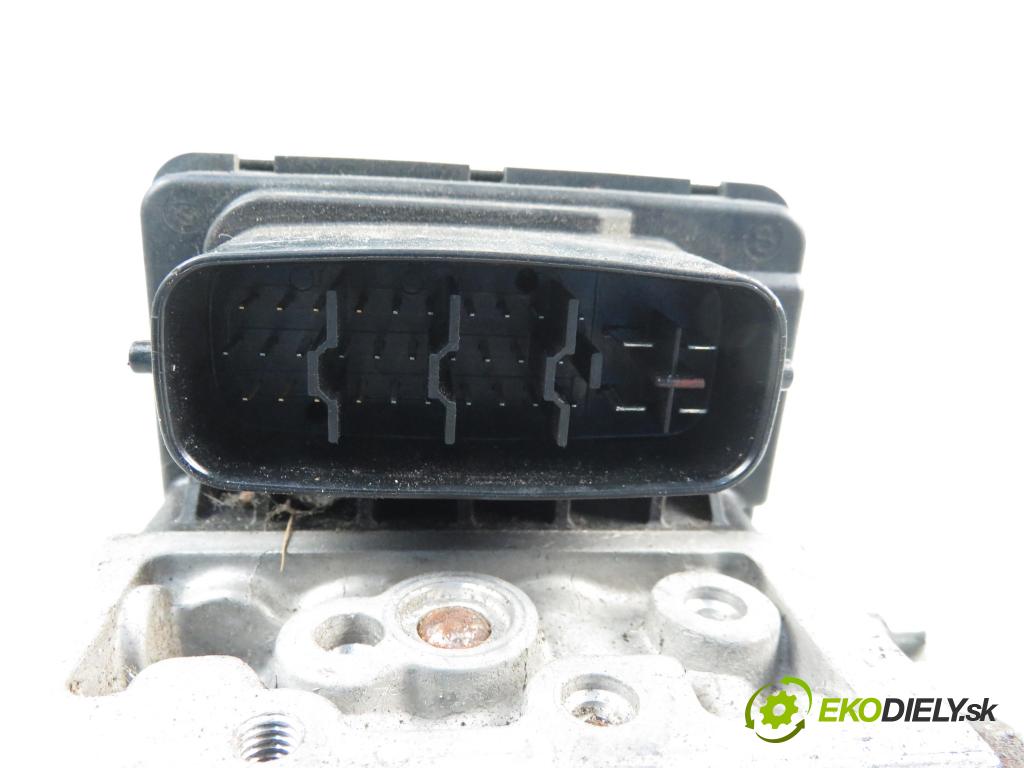 TOYOTA COROLLA Verso (_E12_) MINIVAN 2002 1794,00 Sterowniki ABS 1794,00 pumpa ABS 8954113040;4451013070 (Pumpy brzdové)