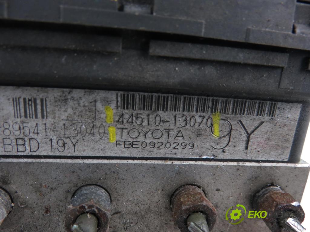 TOYOTA COROLLA Verso (_E12_) MINIVAN 2002 1794,00 Sterowniki ABS 1794,00 pumpa ABS 8954113040;4451013070 (Pumpy brzdové)