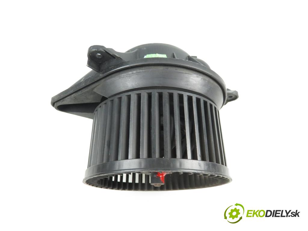 PEUGEOT 406 (8B) HB 2002 80,00 2.0 HDI 110 1997,00 Ventilátor vetráku