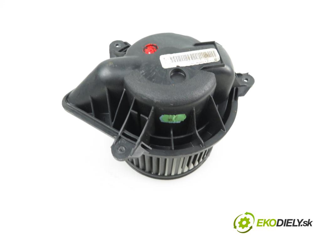 PEUGEOT 406 (8B) HB 2002 80,00 2.0 HDI 110 1997,00 Ventilátor vetráku