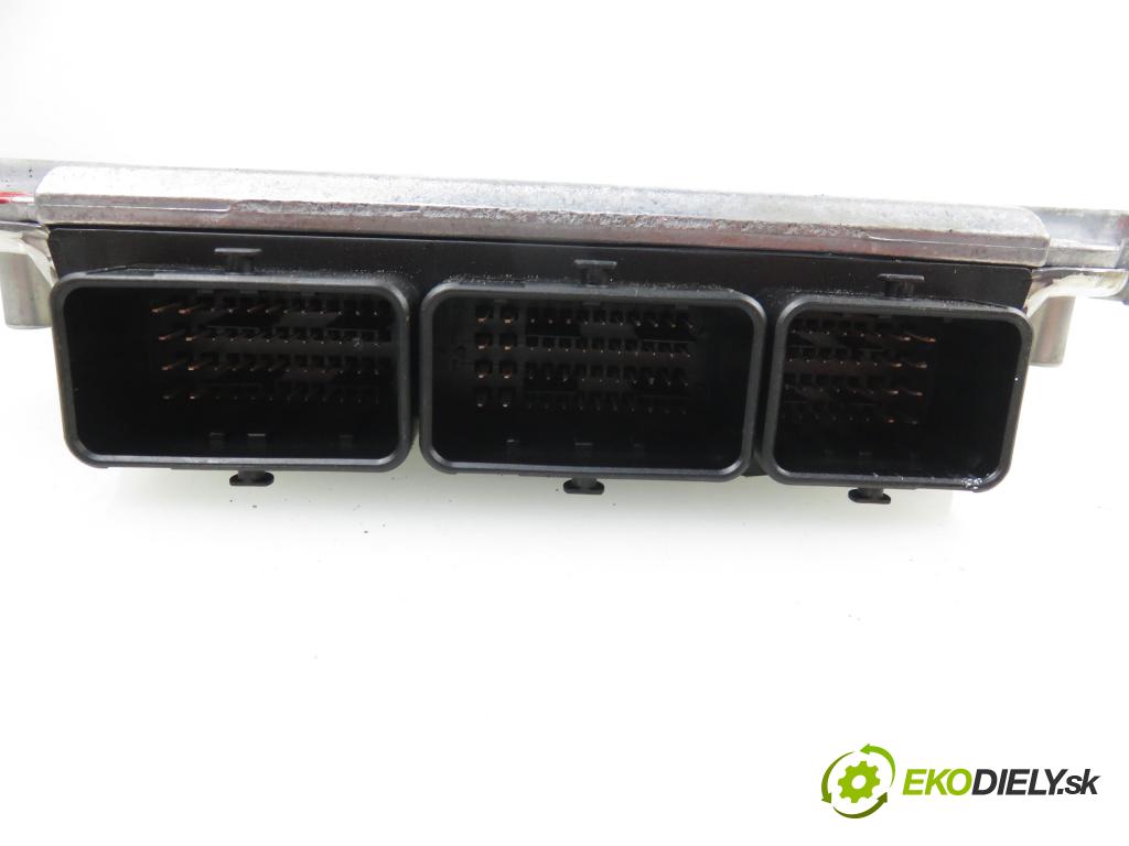MITSUBISHI SPACE STAR nadwozie wielkoprzestrzenne (MPV) (DG_A) MINIVAN 2004 1870,00 Sterowniki silnika 1870,00 Riadiaca jednotka Motor 0281011610;H0M8200319961;8200319971