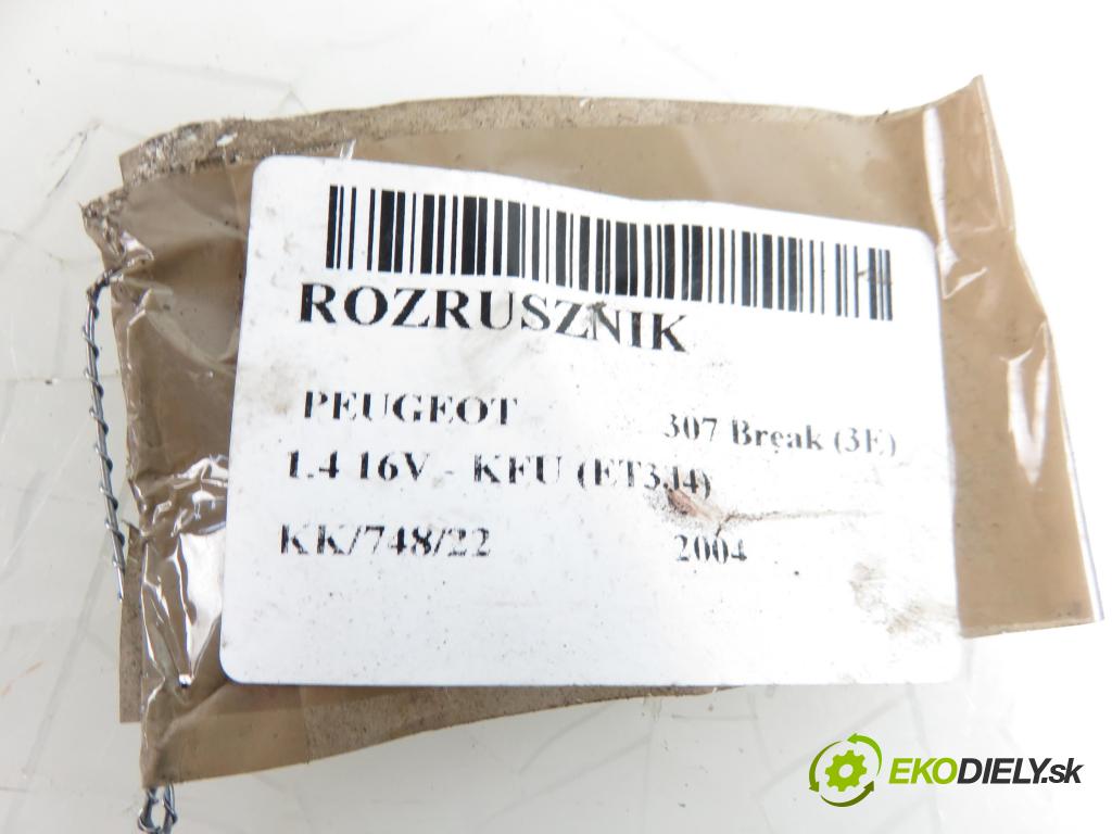 PEUGEOT 307 Break (3E) KOMBI 2004 1360,00 Rozruszniki kompletne 1360,00 Štartér  (Štartéry)