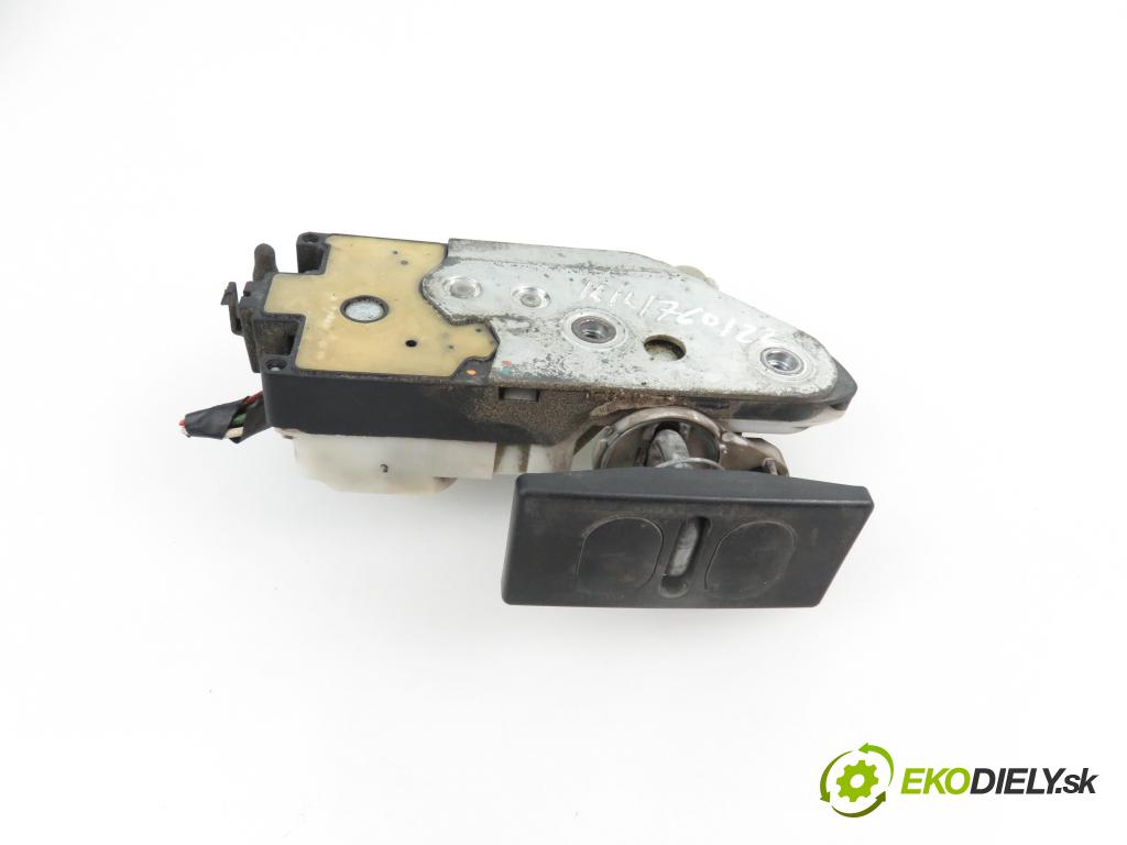 PEUGEOT 607 (9D, 9U) SEDAN 2004 2179,00 Zamki 2179,00 zámok dverí kufor EL. 