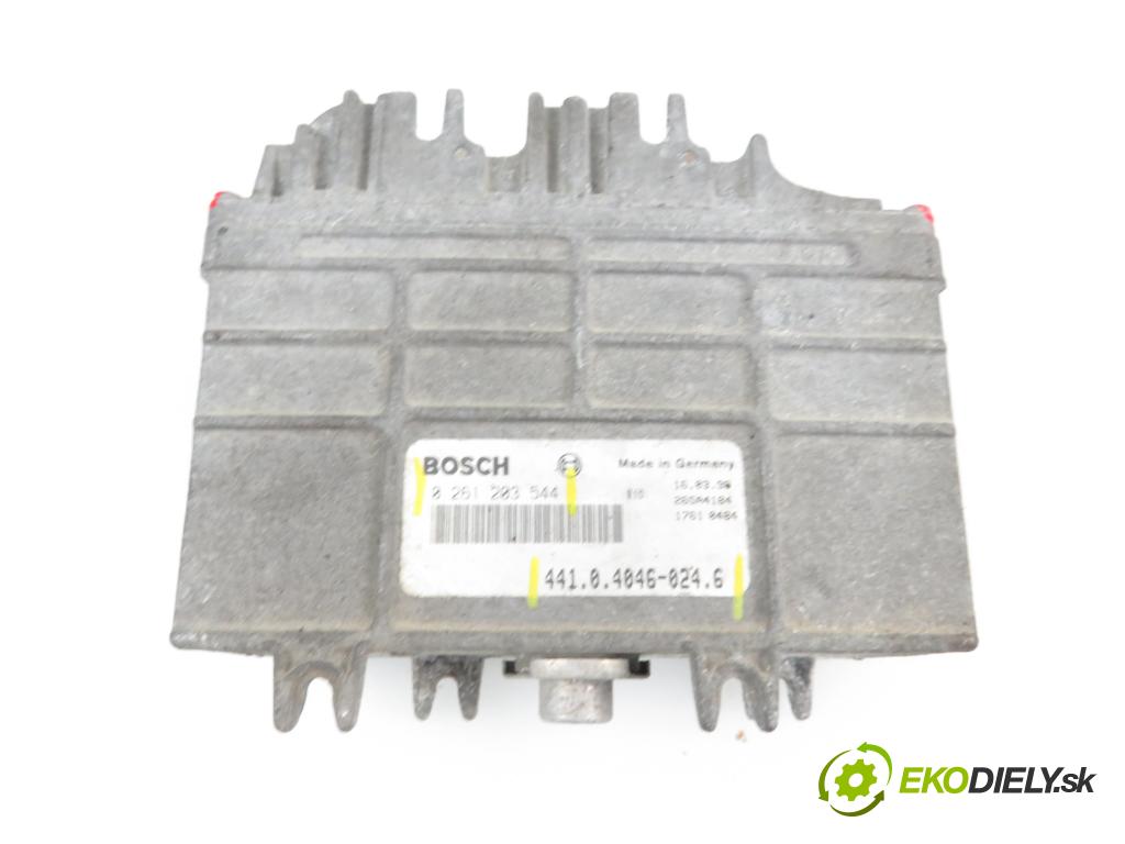 SKODA FELICIA I (6U1) HB 1996 1289,00 Sterowniki silnika 1289,00 Riadiaca jednotka Motor 0261203544;441040460246