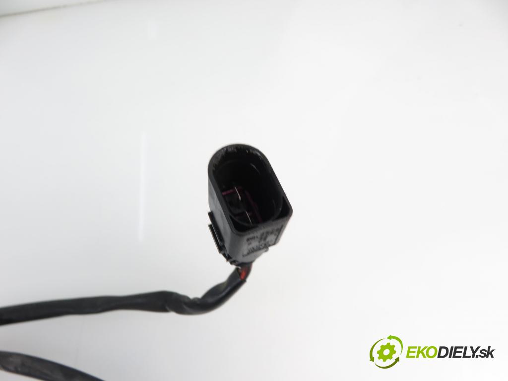 AUDI A6 Avant (4B5, C5) KOMBI 2002 2496,00 Wentylatory 2496,00 Ventilátor chladič klímatizácie 8D0959455R