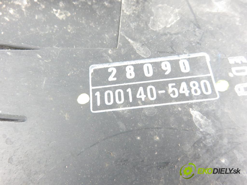 TOYOTA RAV 4 II (_A2_) SUV 2004 1998,00 Obudowy filtrów powietrza 1998,00 Obal filtra vzduchu 1001405480 (Obaly filtrov vzduchu)