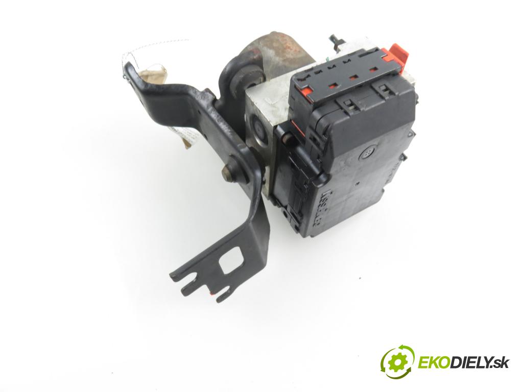 SUZUKI ALTO (FF) HB 2005 1061,00 Sterowniki ABS 1061,00 pumpa ABS AC045001524 (Pumpy brzdové)