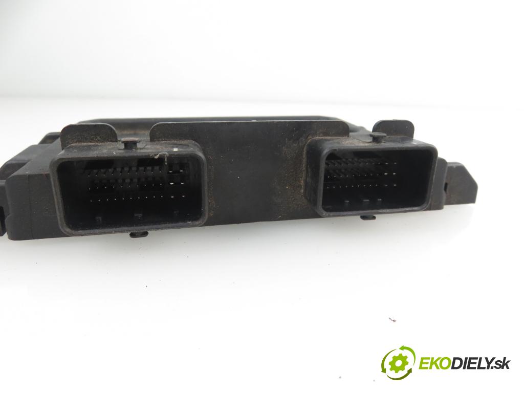 CITROEN BERLINGO / BERLINGO FIRST nadwozie wielkoprzestrzenne (MPV) KOMBIVAN 2000 1868,00 Sterowniki silnika 1868,00 Riadiaca jednotka Motor 9642414780