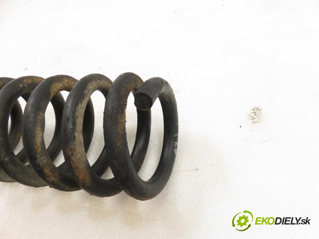 SUZUKI GRAND VITARA I (FT, HT) SUV 2000 64,00 2.0 TD 87 4x4 - RF (MAZDA) 1998,00 Pružina zadné