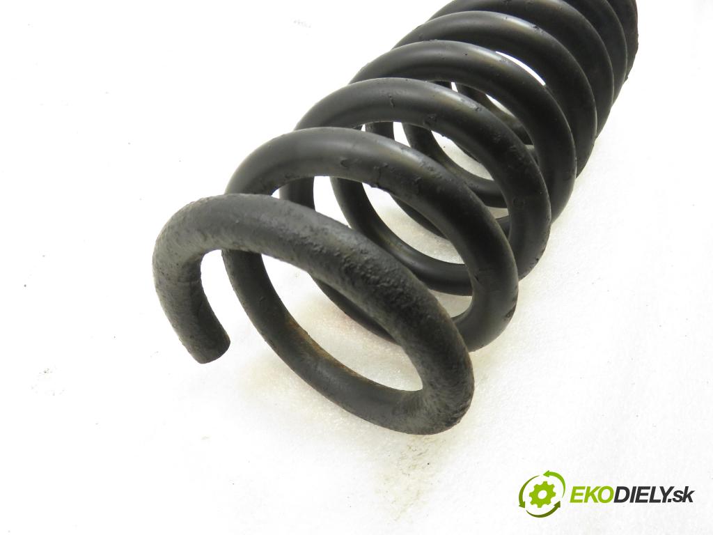 SUZUKI GRAND VITARA I (FT, HT) SUV 2000 64,00 2.0 TD 87 4x4 - RF (MAZDA) 1998,00 Pružina zadné 