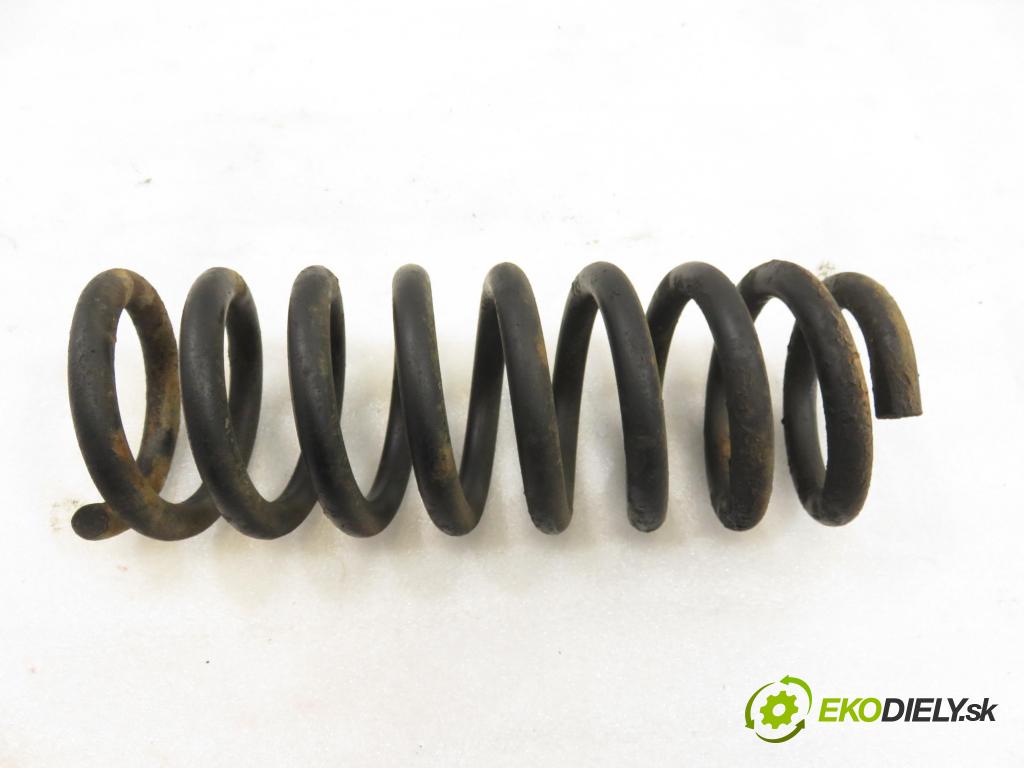 SUZUKI GRAND VITARA I (FT, HT) SUV 2000 64,00 2.0 TD 87 4x4 - RF (MAZDA) 1998,00 Pružina zadné