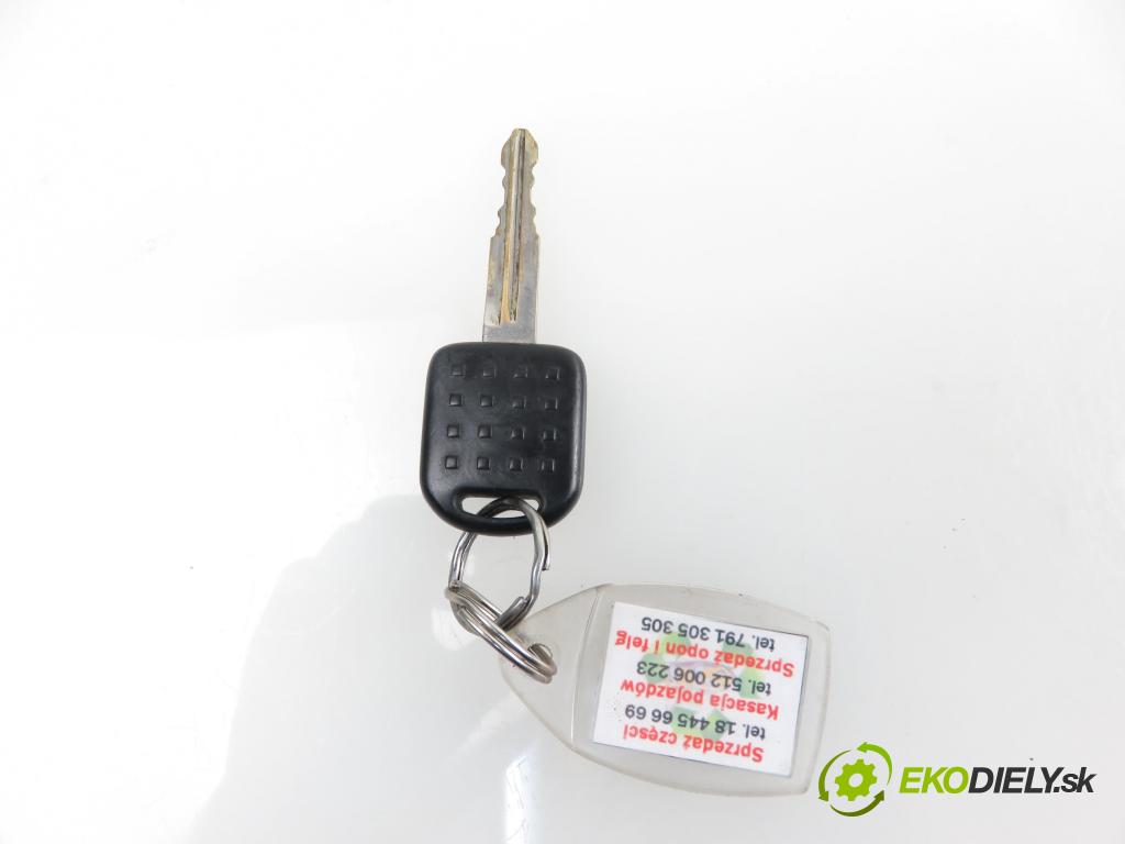 SUZUKI ALTO (FF) HB 2005 1061,00 Stacyjki 1061,00 spinačka / zámky 3397080G01
