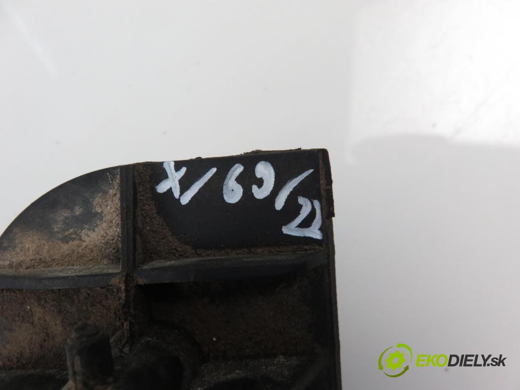 FORD TRANSIT TOURNEO Autobus (FC_ _) BUS 2002 1998,00 Pompy wody 1998,00 pumpa vody 98FU18495AB (Vodní pumpy)