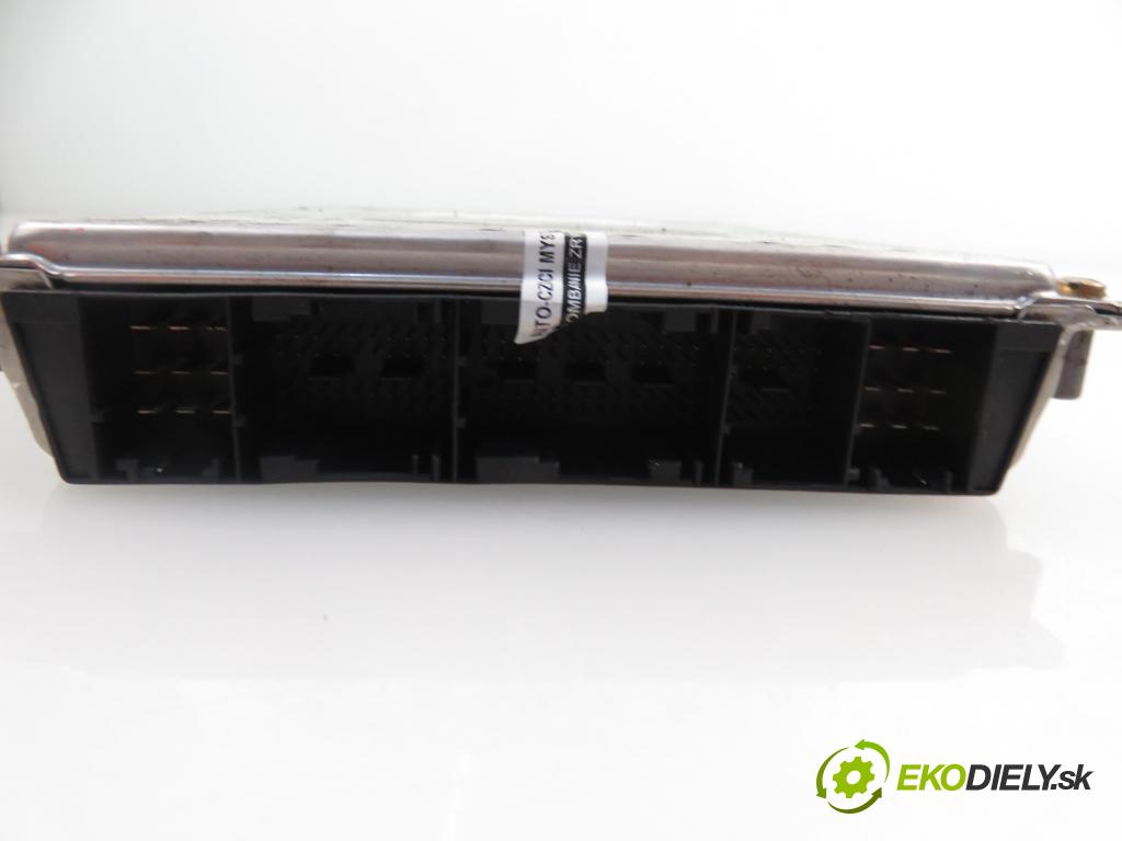 MERCEDES-BENZ KLASA C T-Model (S203) KOMBI 2001 2148,00 Sterowniki silnika 2148,00 Riadiaca jednotka Motor A6111538179;0281010798