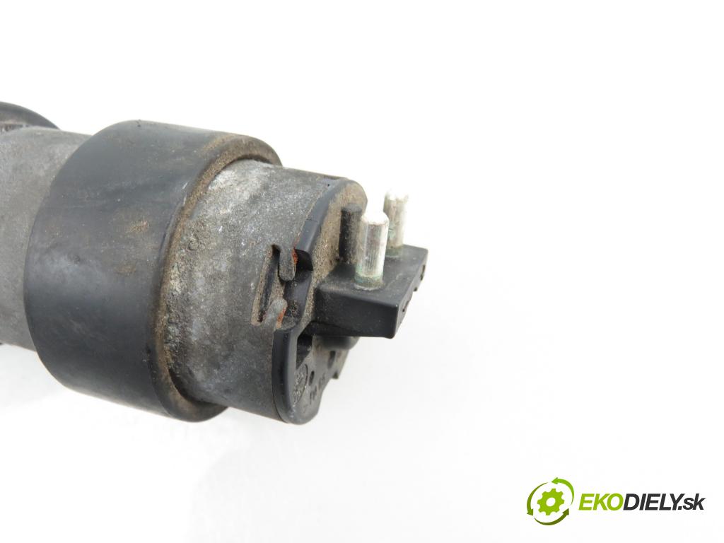 MERCEDES-BENZ KLASA C T-Model (S203) KOMBI 2001 2148,00 Pompy wody 2148,00 pumpa vody 0392020076;2038350064 (Vodní pumpy)