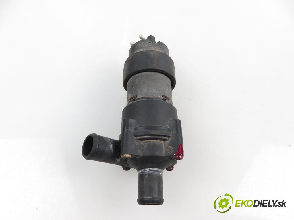 MERCEDES-BENZ KLASA C T-Model (S203) KOMBI 2001 2148,00 Pompy wody 2148,00 pumpa vody 0392020076;2038350064 (Vodní pumpy)