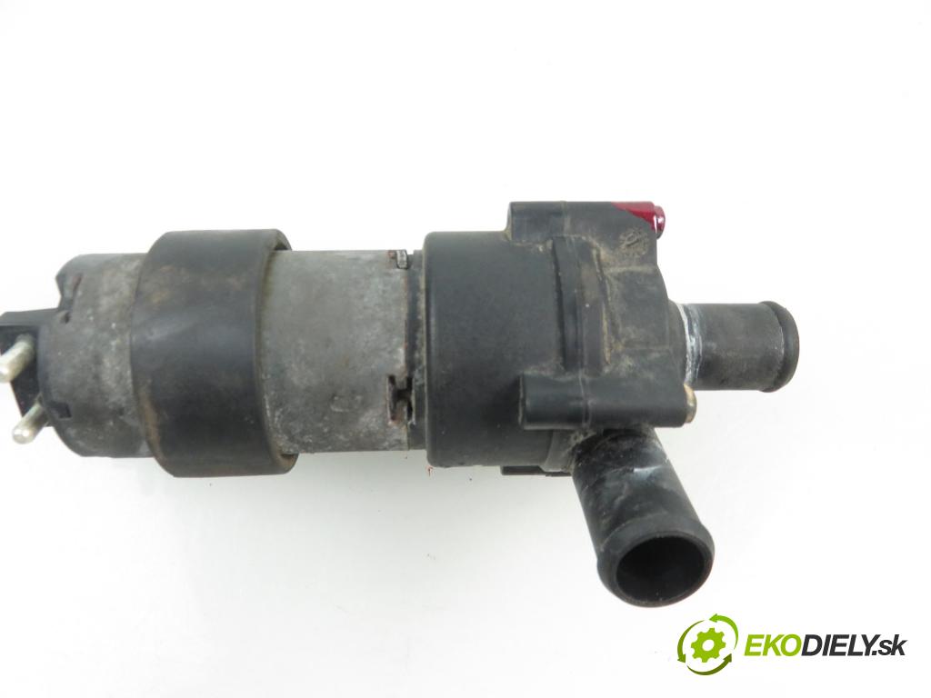 MERCEDES-BENZ KLASA C T-Model (S203) KOMBI 2001 2148,00 Pompy wody 2148,00 pumpa vody 0392020076;2038350064 (Vodní pumpy)