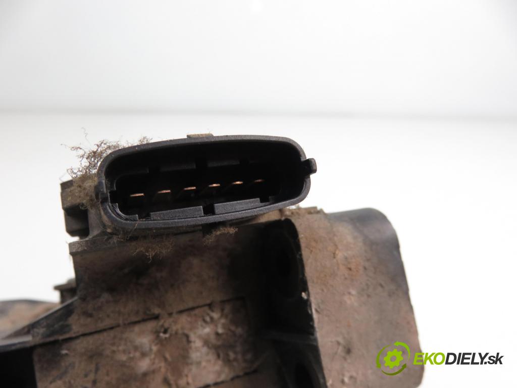 OPEL ZAFIRA A Nadwozie Wielkopojemne (MPV) (T98)  MINIVAN 1999 1995,00 Pozostałe 1995,00 Potenciometer plynového pedálu 0281002298;90581208AQ (Pedále)