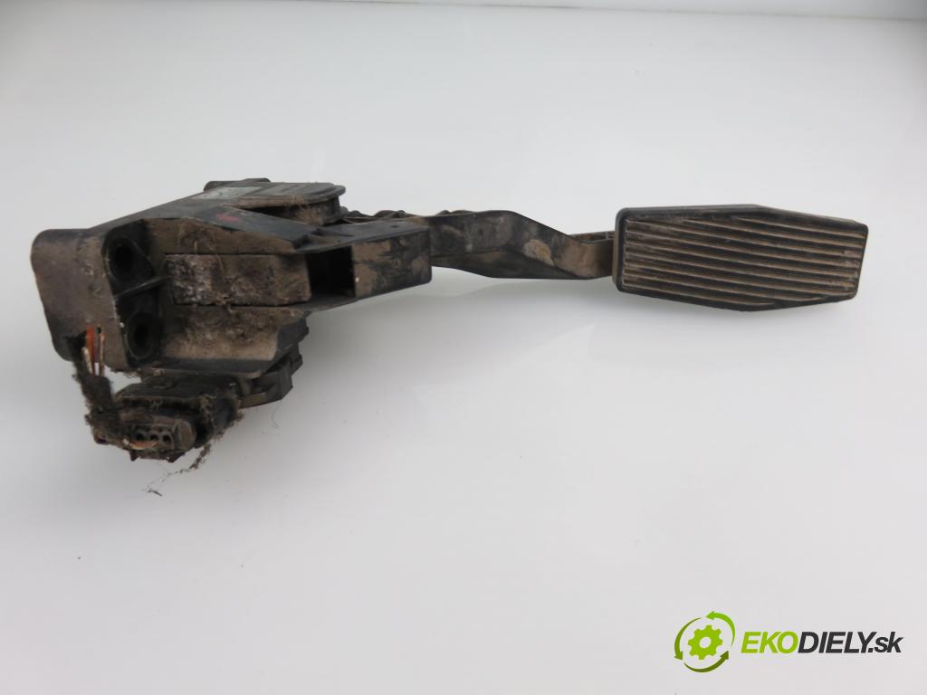 OPEL ZAFIRA A Nadwozie Wielkopojemne (MPV) (T98)  MINIVAN 1999 1995,00 Pozostałe 1995,00 Potenciometer plynového pedálu 0281002298;90581208AQ (Pedále)