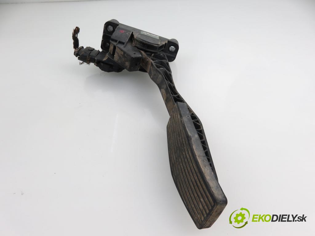 OPEL ZAFIRA A Nadwozie Wielkopojemne (MPV) (T98)  MINIVAN 1999 1995,00 Pozostałe 1995,00 Potenciometer plynového pedálu 0281002298;90581208AQ (Pedále)