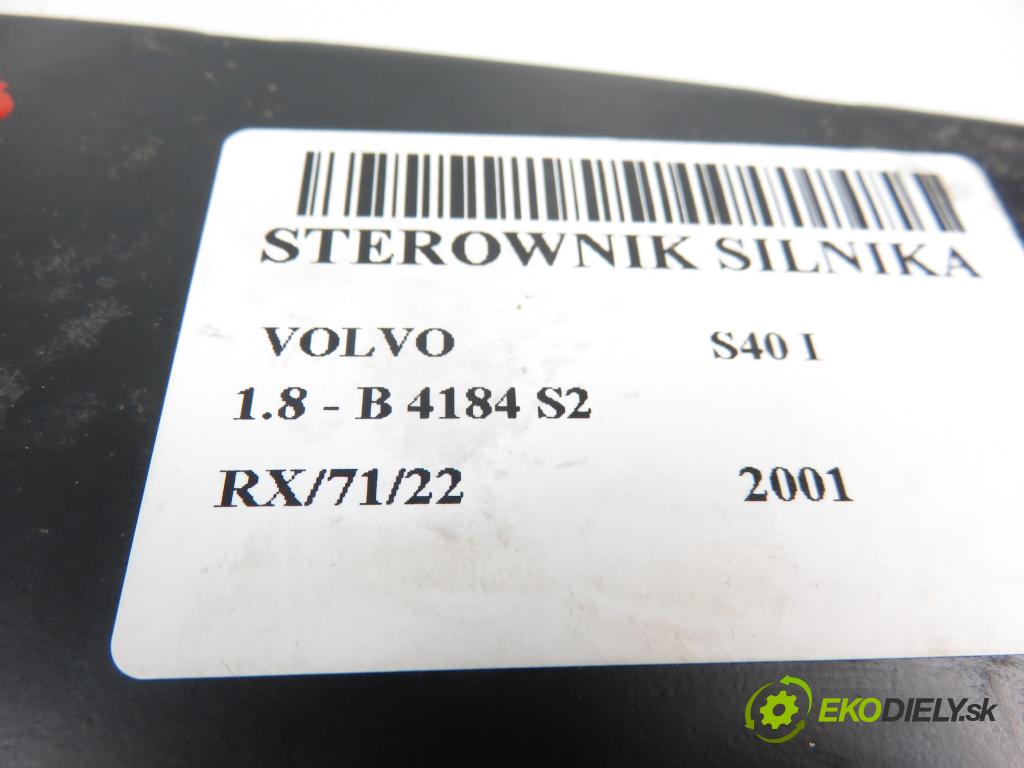 VOLVO S40 I (VS) SEDAN 2001 1783,00 Sterowniki silnika 1783,00 Riadiaca jednotka Motor S118245005B;P30614951