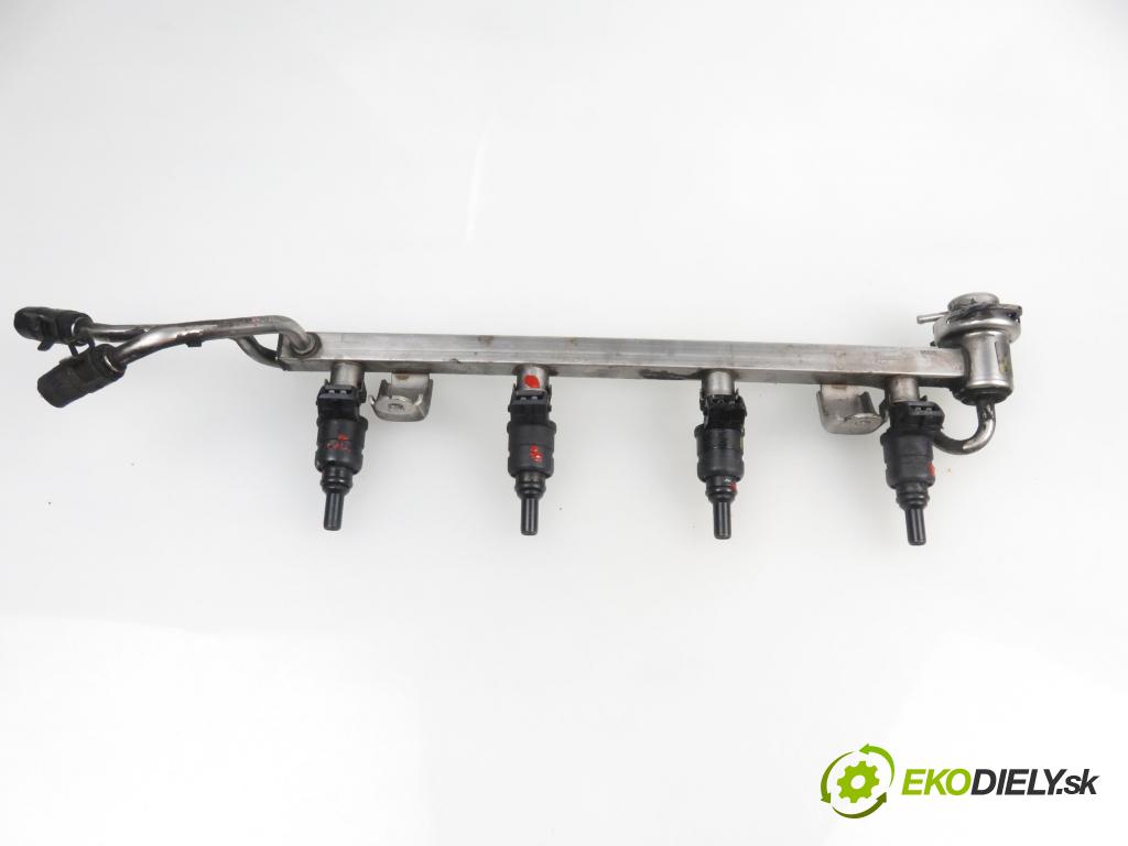 SKODA OCTAVIA I (1U2) LIFTBACK 1998 1781,00 Listwy wtryskowe 1781,00 Lišta vstrekovacia 06A90603ID (Vstrekovacie lišty)