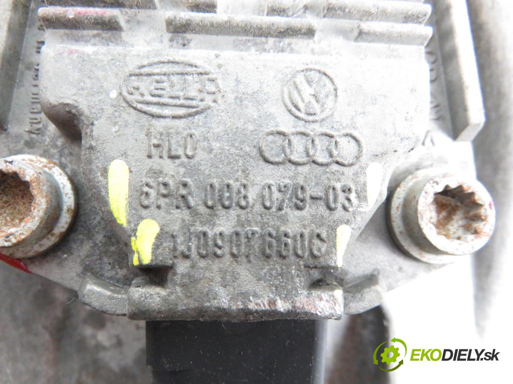 VW PASSAT B6 Variant (3C5) KOMBI 2008 1968,00 Miski olejowe 1968,00 Vaňa olejová 6PR00807903; 1J0907660C (Olejové vane)