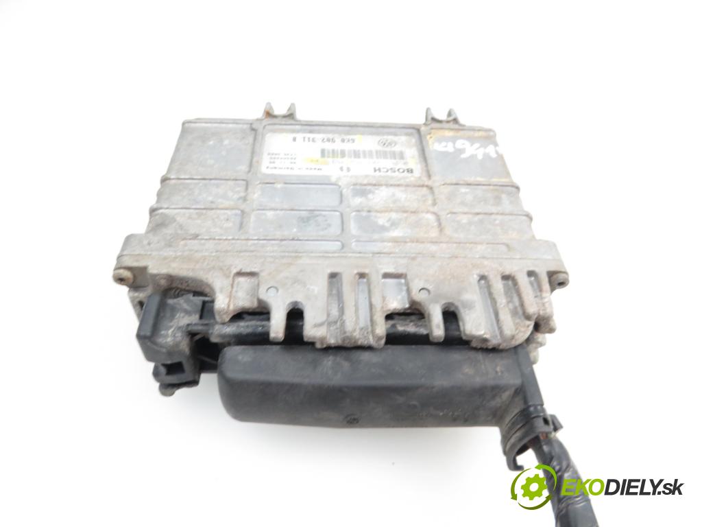 VW POLO CLASSIC (6V2) SEDAN 1995 1595,00 Sterowniki silnika 1595,00 Riadiaca jednotka Motor 6K0907311B;0261203752