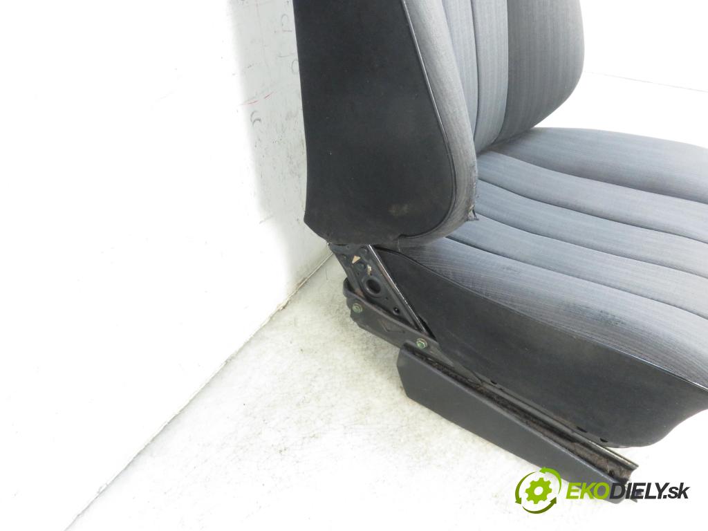 MERCEDES-BENZ KOMBI T-Model (S124) KOMBI 1987 2996,00 Fotele, kanapy 2996,00 Sedadlo CESTUJÚCI/PP