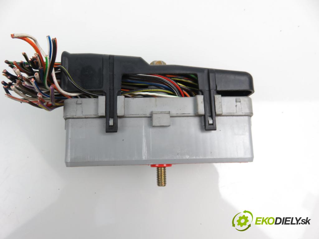 FORD KA (RB_) HB 1998 1299,00 Sterowniki silnika 1299,00 Riadiaca jednotka Motor 1S5A12A650CA
