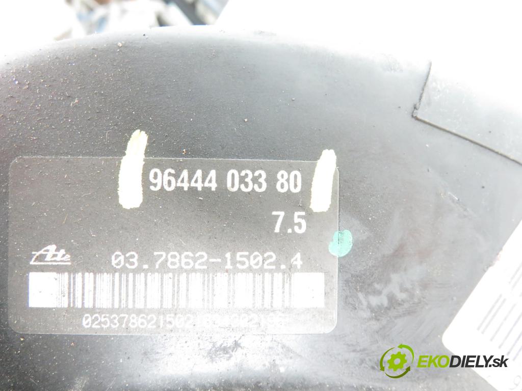 PEUGEOT 407 (6D_) SEDAN 2004 1997,00 Serwa hamulca 1997,00 Posilovač 9644403380 (Servočerpadlá, pumpy riadenia)