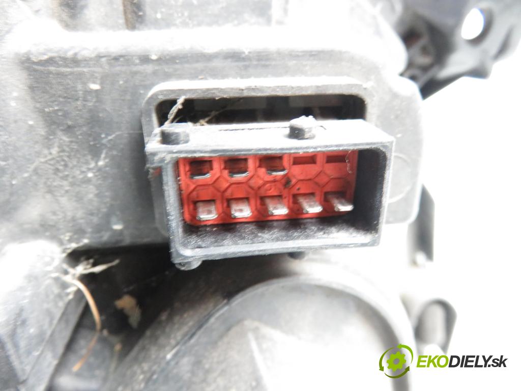OPEL SIGNUM HB 2003 2172,00 Lampy przednie 2172,00 Svetlo LP