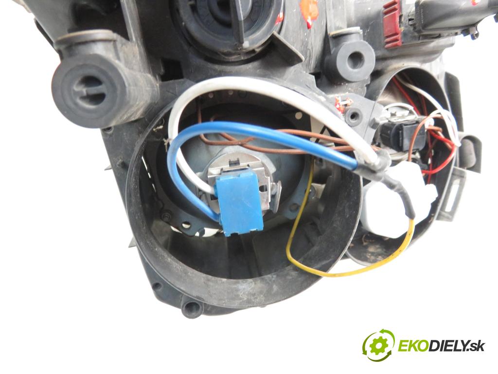 OPEL SIGNUM HB 2003 2172,00 Lampy przednie 2172,00 Svetlo LP