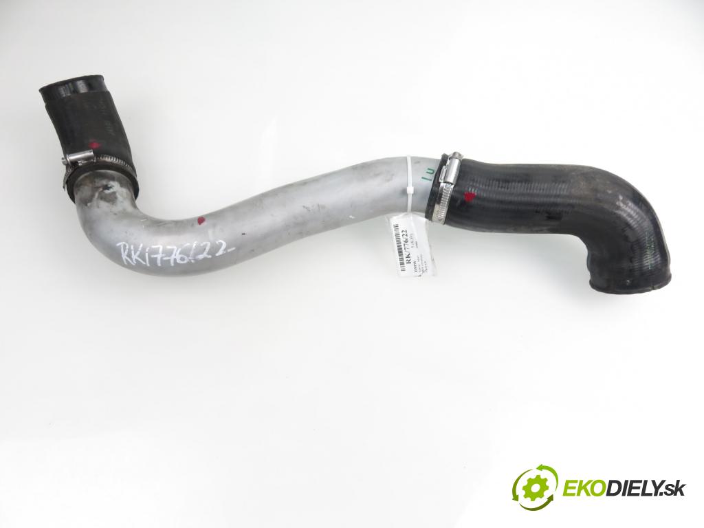 BMW 5 (E39) SEDAN 2000 1951,00 Przewody chłodnic powietrza 1951,00 Rúra intercoolera turba 7785396