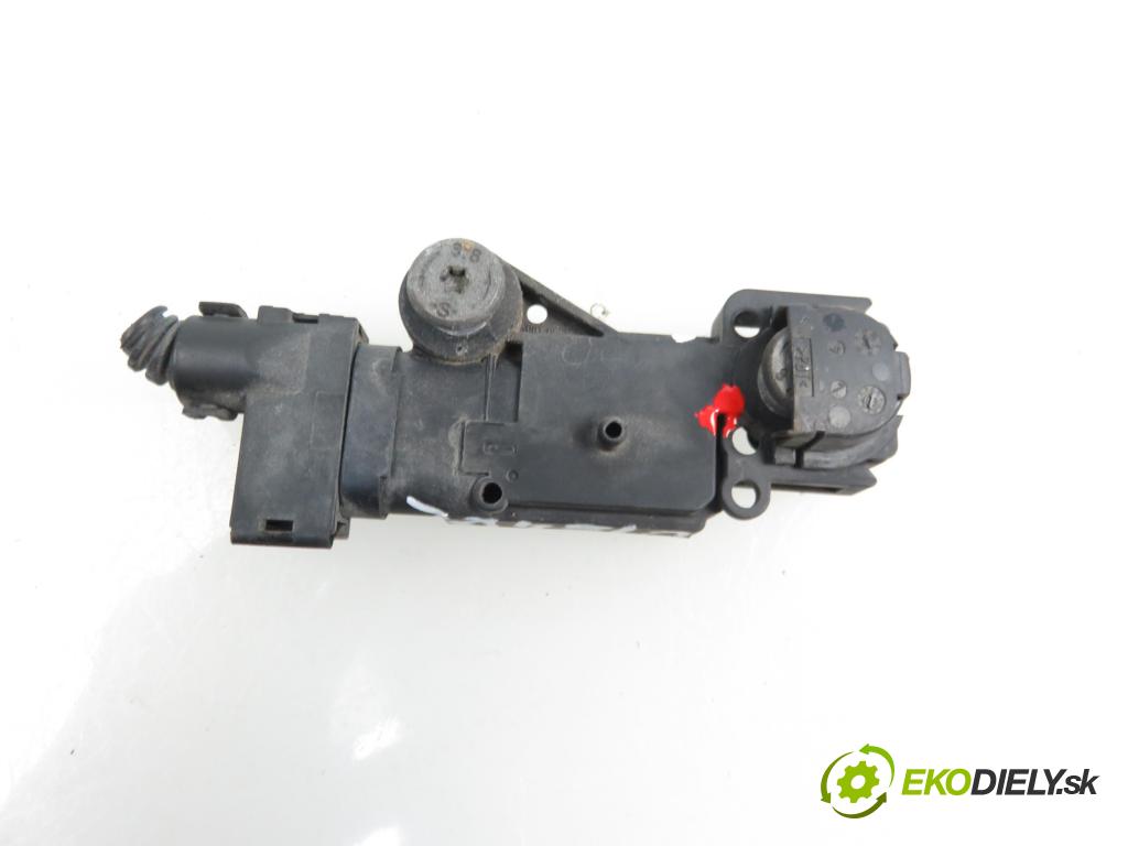 OPEL VECTRA C Kombi (Z02) KOMBI 2004 1995,00 Czujniki uderzenia 1995,00 Snímač nárazu 13102025 (Snímače nárazu)