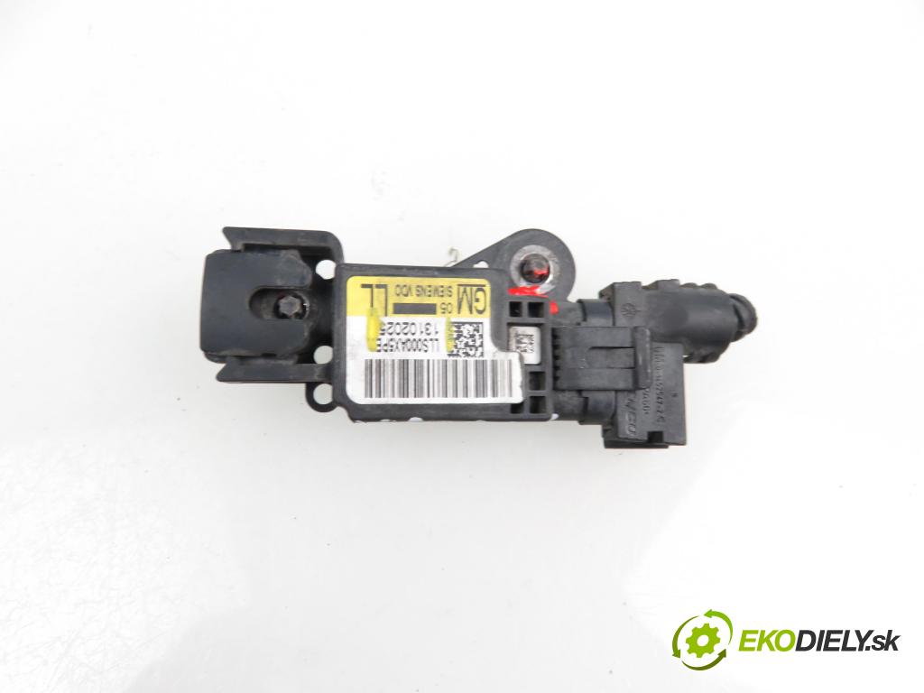 OPEL VECTRA C Kombi (Z02) KOMBI 2004 1995,00 Czujniki uderzenia 1995,00 Snímač nárazu 13102025 (Snímače nárazu)