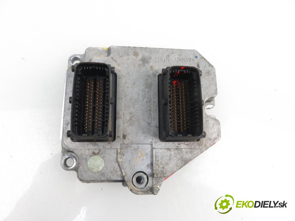 OPEL VECTRA C Kombi (Z02) KOMBI 2004 0,00 1.8 - Z 18 XE 1796,00 spinačka / imobilizéra IMMO / Riadiaca jednotka 55354416 ; 13165954MA ; 13165350