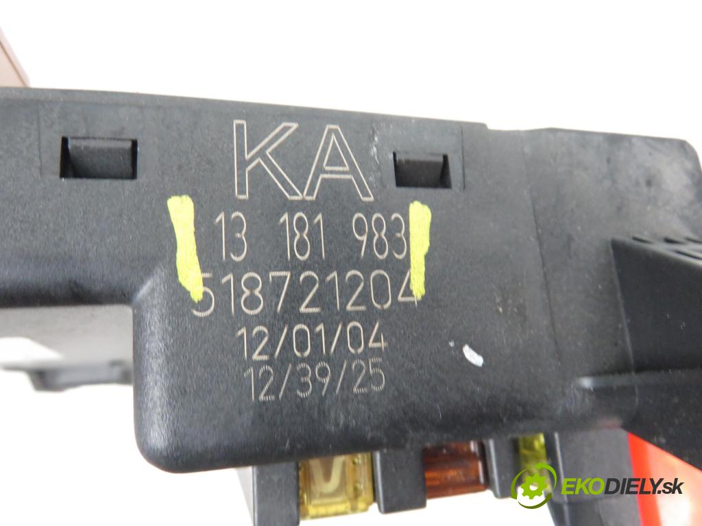 OPEL VECTRA C Kombi (Z02) KOMBI 2004 0,00 1.8 - Z 18 XE 1796,00 spinačka / imobilizéra IMMO / Riadiaca jednotka 55354416 ; 13165954MA ; 13165350