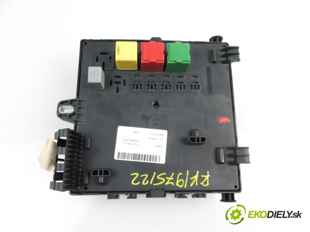 OPEL VECTRA C Kombi (Z02) KOMBI 2004 0,00 1.8 - Z 18 XE 1796,00 spinačka / imobilizéra IMMO / Riadiaca jednotka 55354416 ; 13165954MA ; 13165350