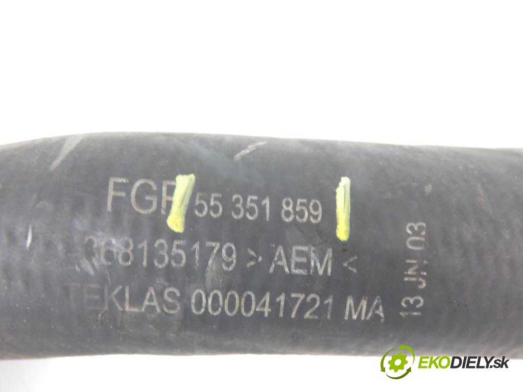 OPEL MERIVA A nadwozie wielkoprzestrzenne (MPV) (X03) MINIVAN 2007 1686,00 Przewody chłodnic powietrza 1686,00 Rúra intercoolera turba 55351859