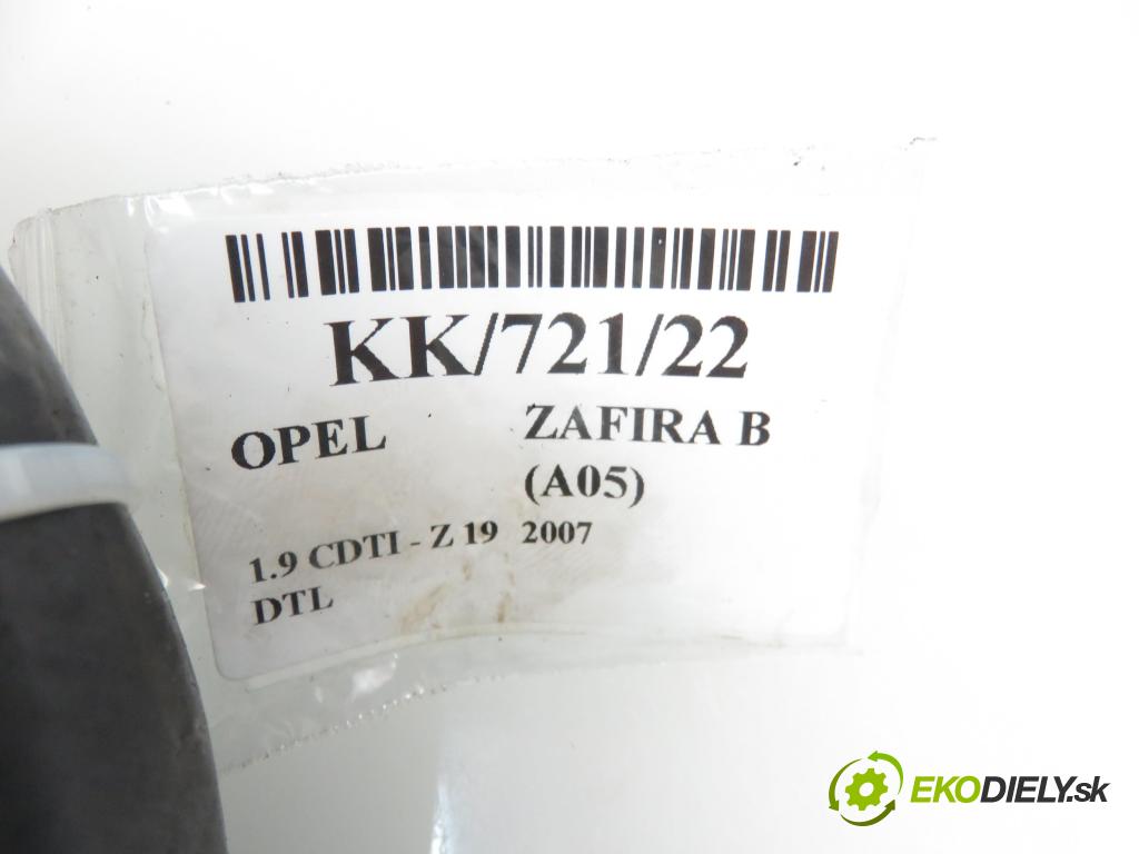 OPEL ZAFIRA B (A05) MINIVAN 2007 1910,00 Przewody chłodnic powietrza 1910,00 Rúra intercoolera turba 55557037